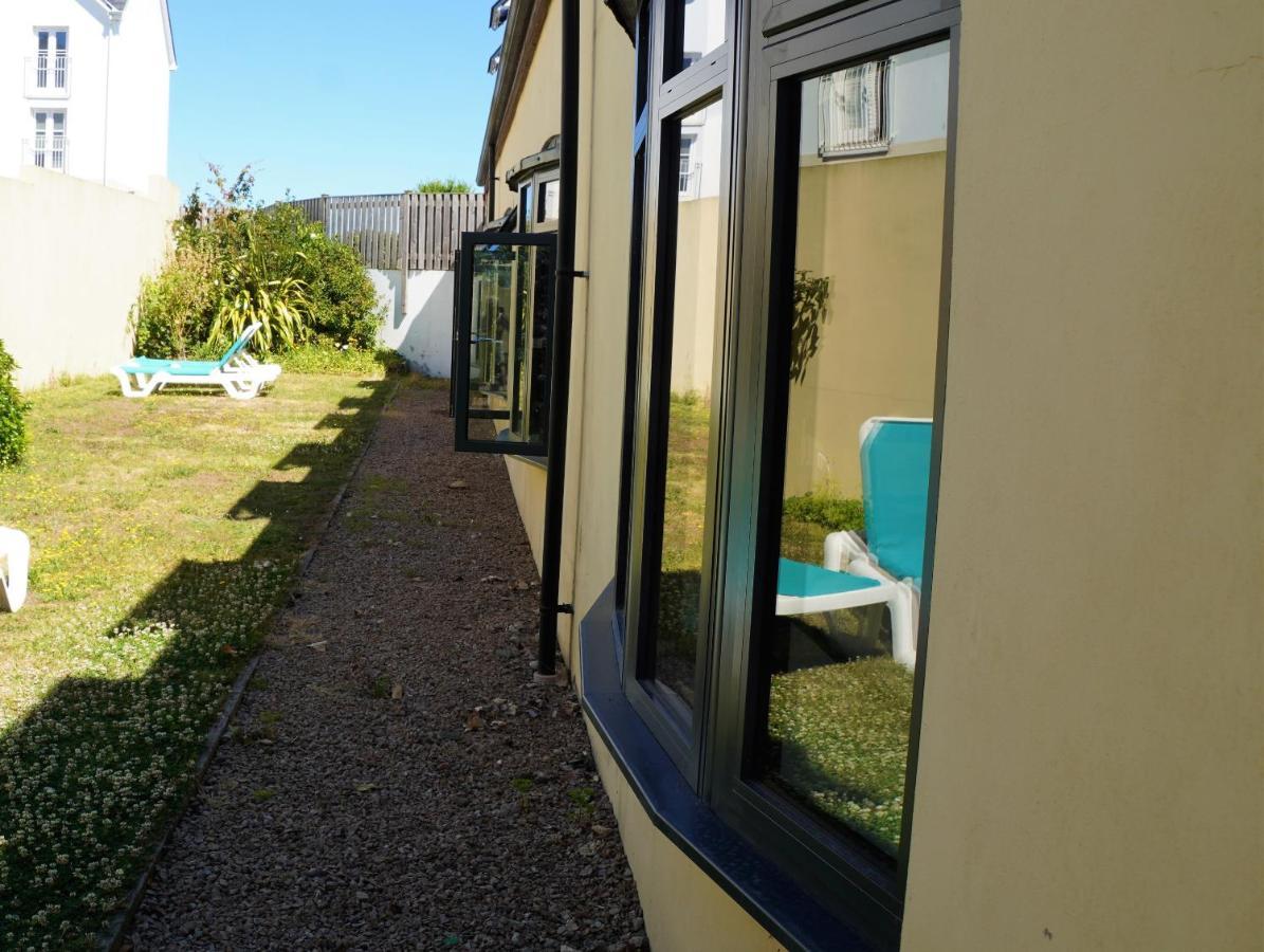 The Uplands Apartments Saint Helier Bagian luar foto