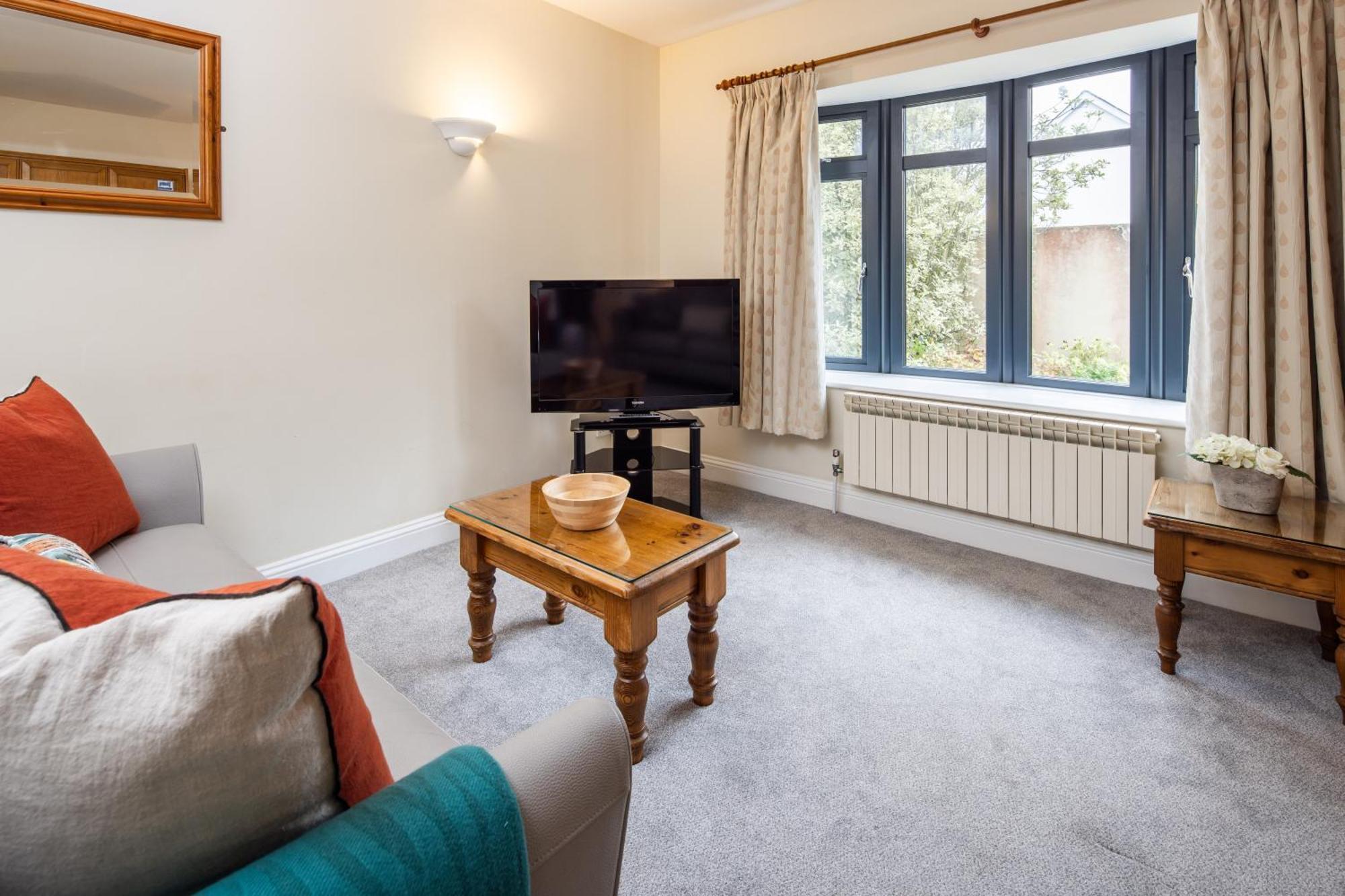 The Uplands Apartments Saint Helier Bagian luar foto
