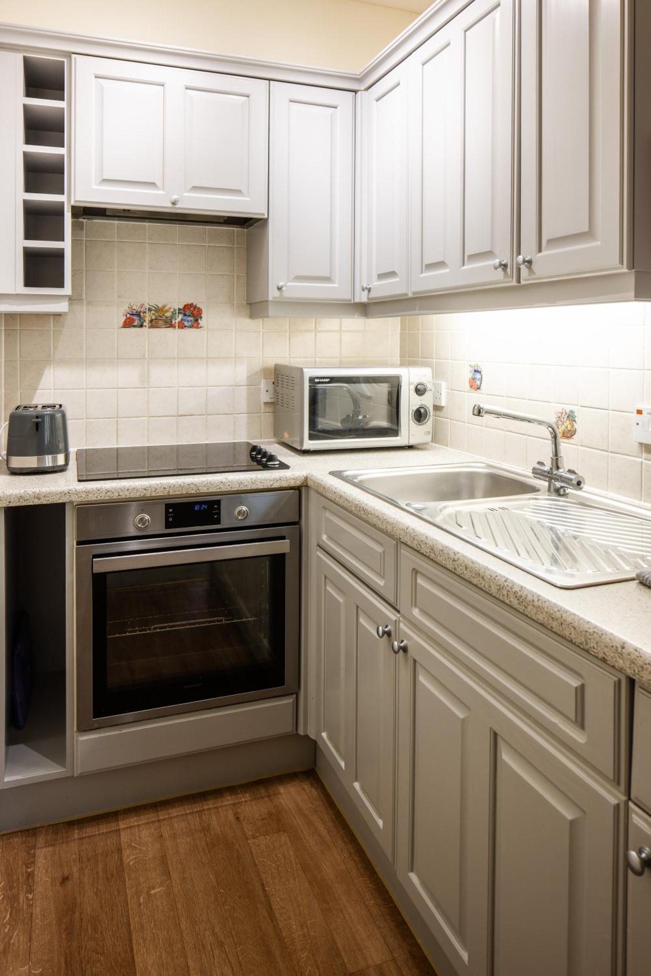 The Uplands Apartments Saint Helier Bagian luar foto